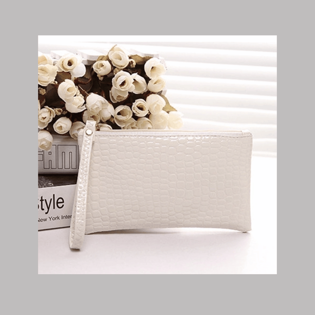 Crocodile Pattern PU Leather Clutch Bag